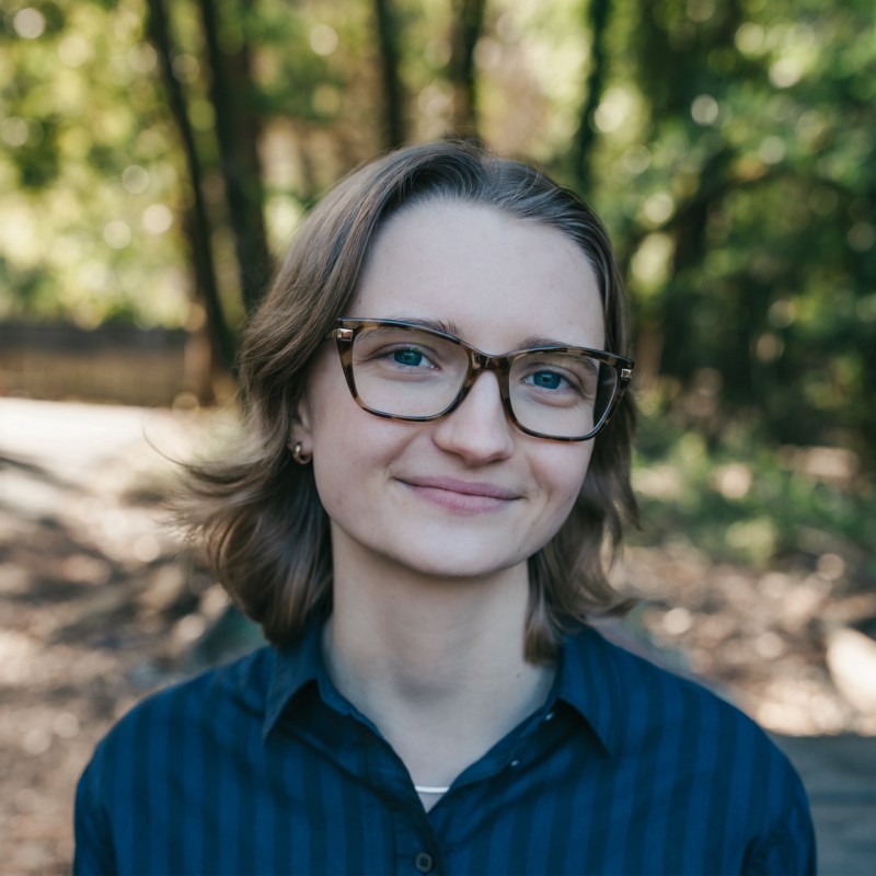 Lily Knab
